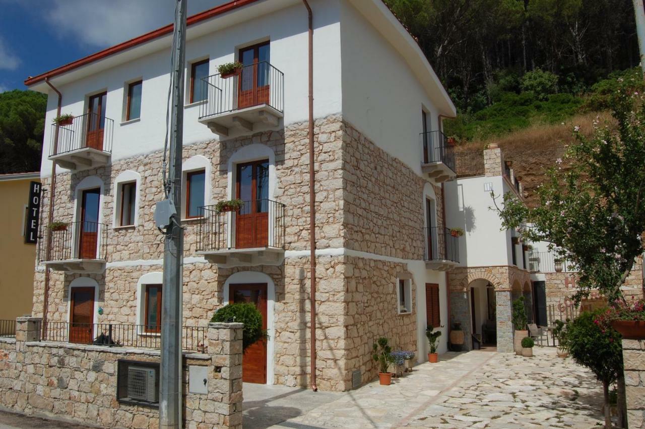 Hotel Goloritze Бауней Экстерьер фото