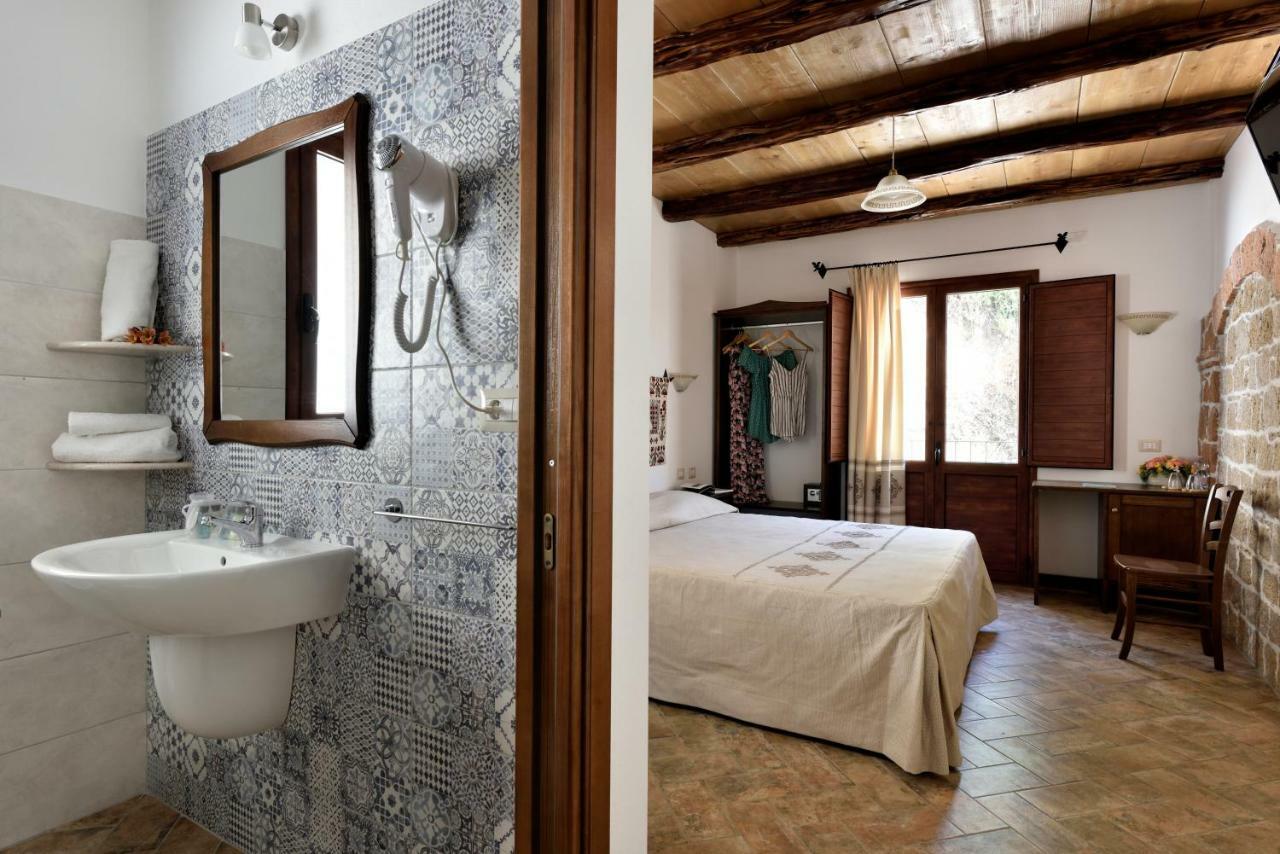 Hotel Goloritze Бауней Экстерьер фото